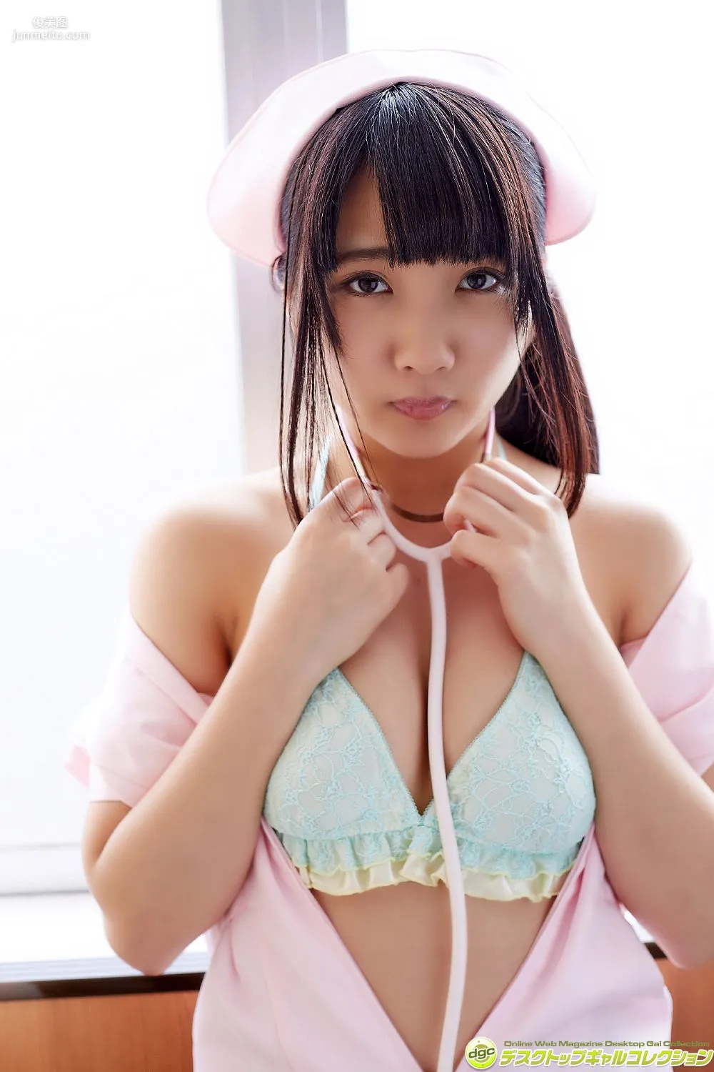 水沢柚乃《声優にもチャレンジ！巨乳ゲームアイドル！》 [DGC] 写真集12
