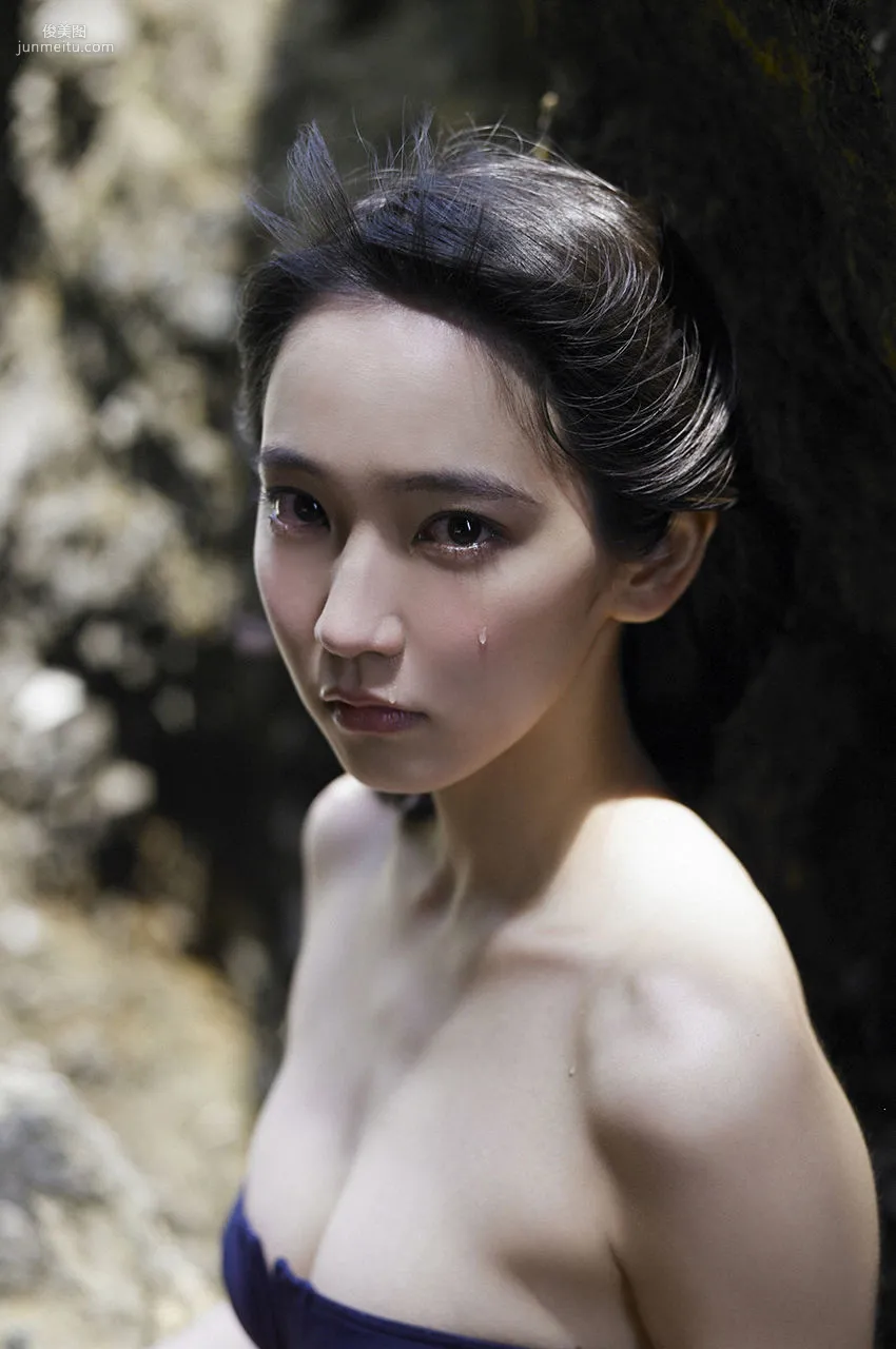 Riho Yoshioka Distant Memories [WPB-net] No.183 Photo Set photo 47