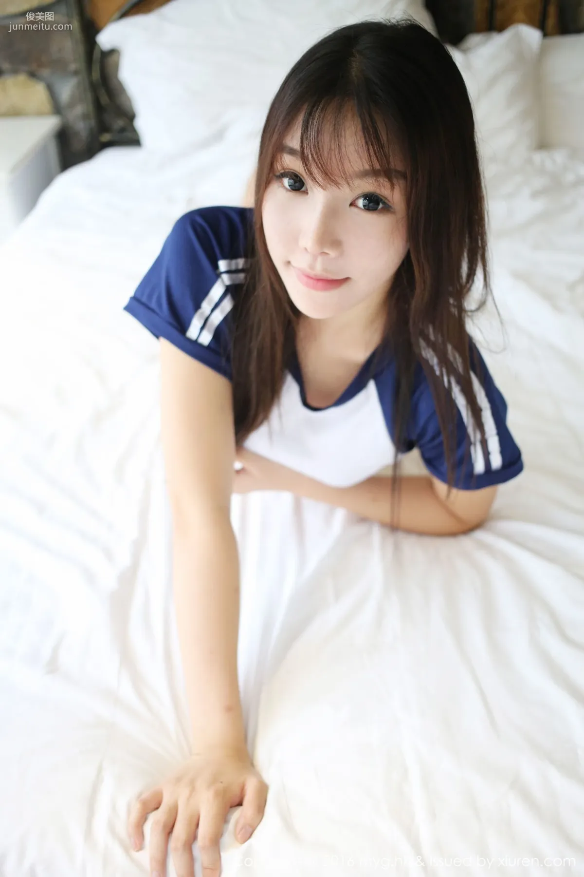 Zhizhi Booty, School Uniform Swimsuit Temptation [MyGirl] Vol.221 Photo Set photo 5