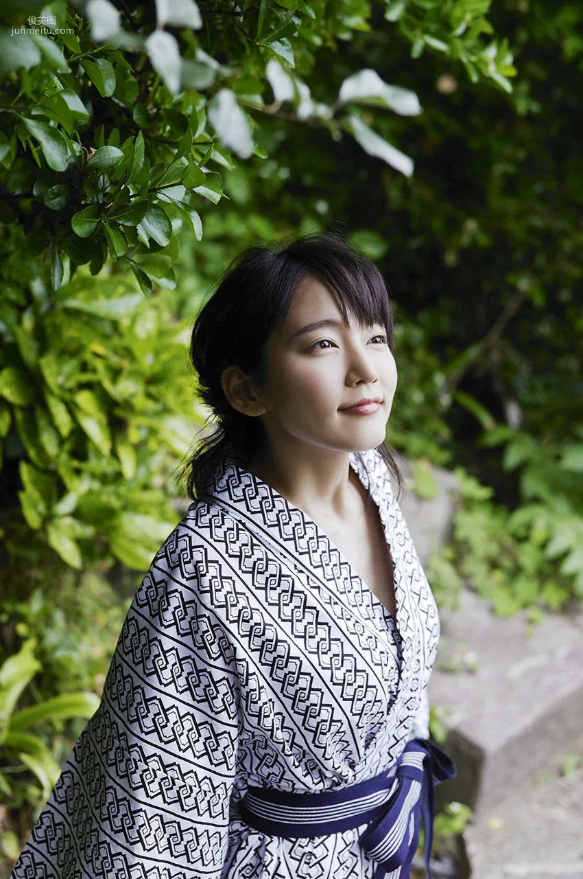 Riho Yoshioka Distant Memories [WPB-net] No.183 Photo Set photo 75
