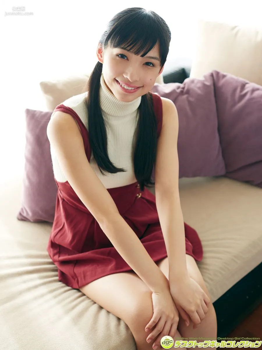 Seina Tsurumaki "Very Popular for Her Refreshing Smile and Slender Body!!" [DGC] Photo Set photo 42