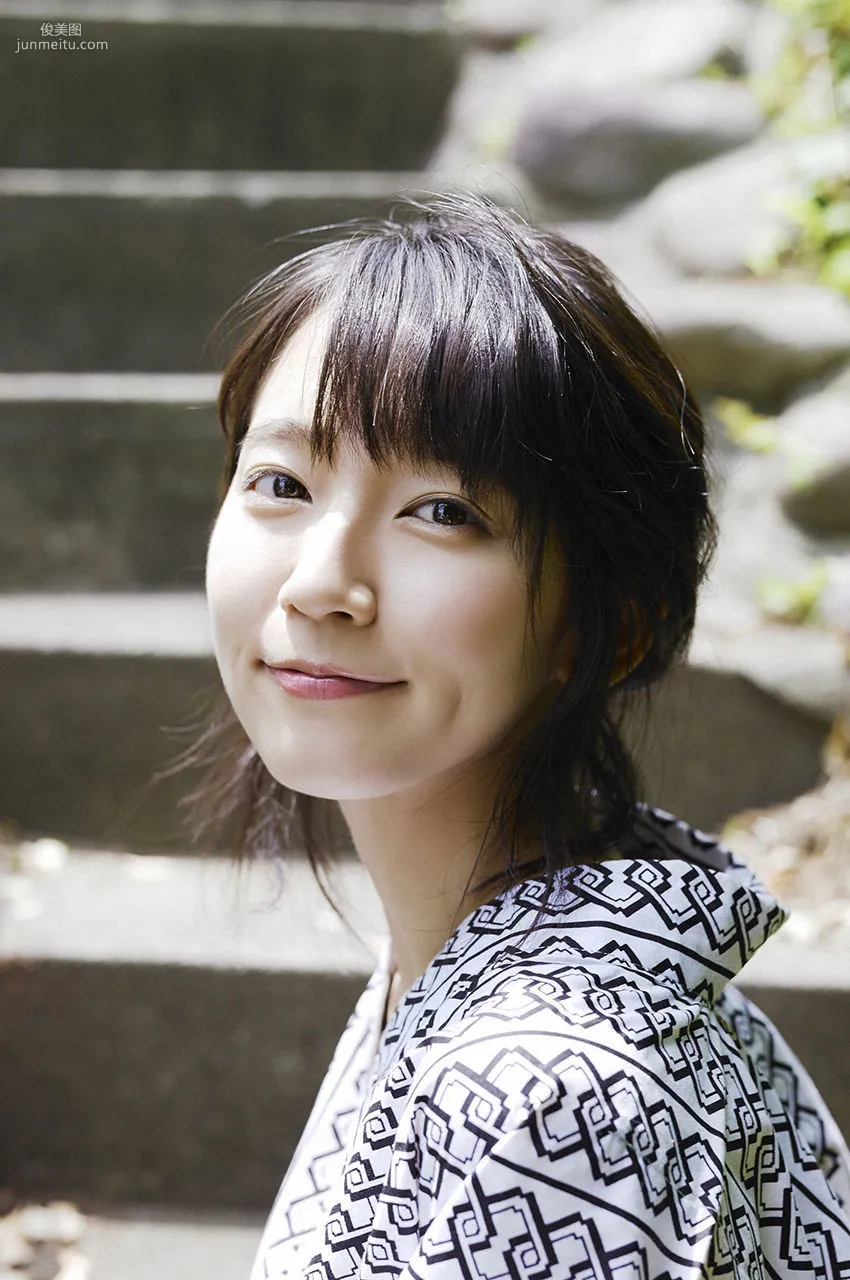 Riho Yoshioka Distant Memories [WPB-net] No.183 Photo Set photo 86