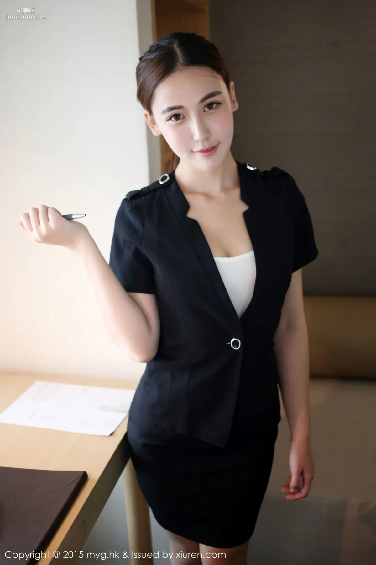Xionga BOBO, Teacher Uniform Temptation [MyGirl] Vol.161 Photo Set photo 2