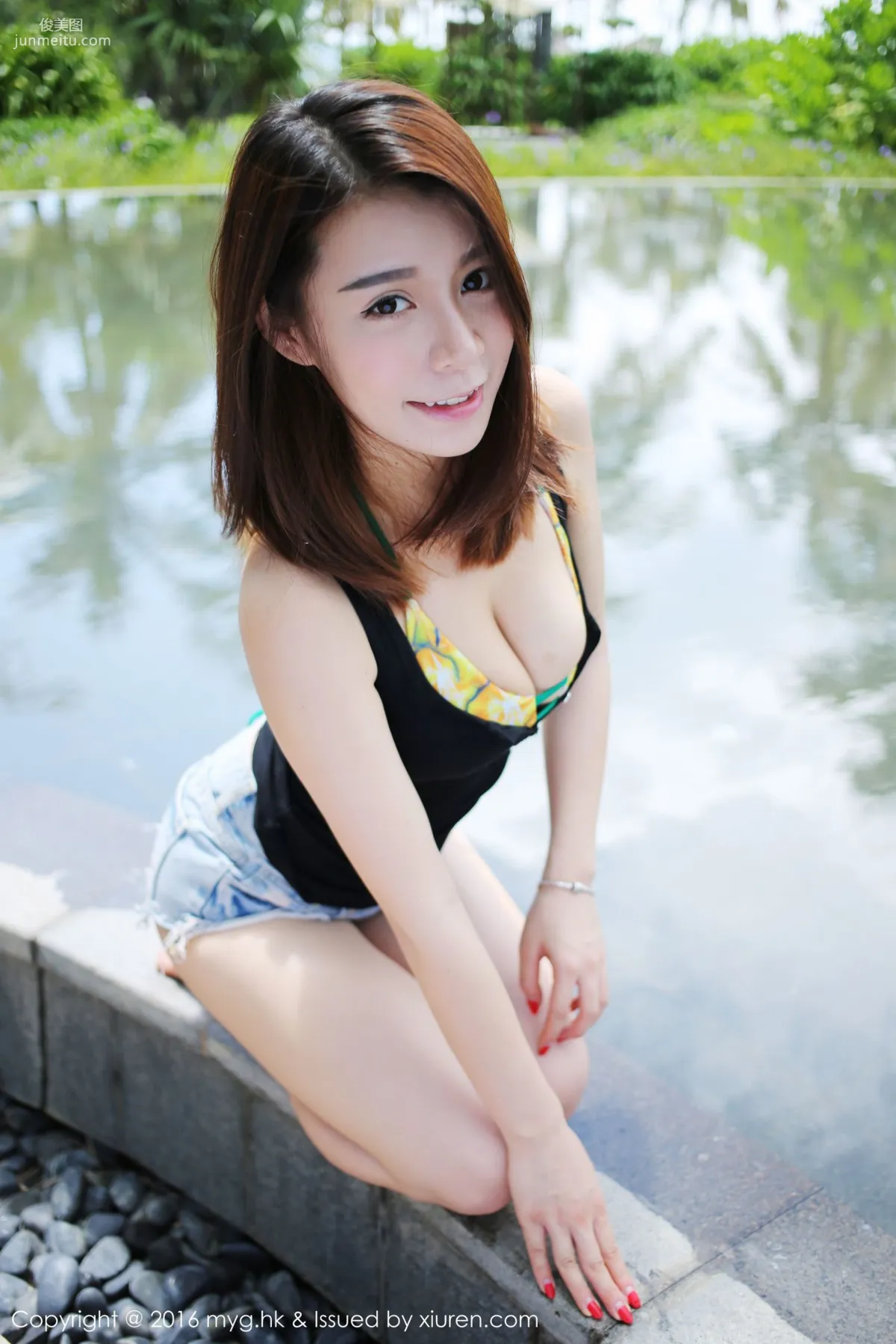 vetiver Jiabao Beier Sanya Travel Shoot Bikini + Hot Pants [MyGirl] Vol.227 Photo Set photo 19