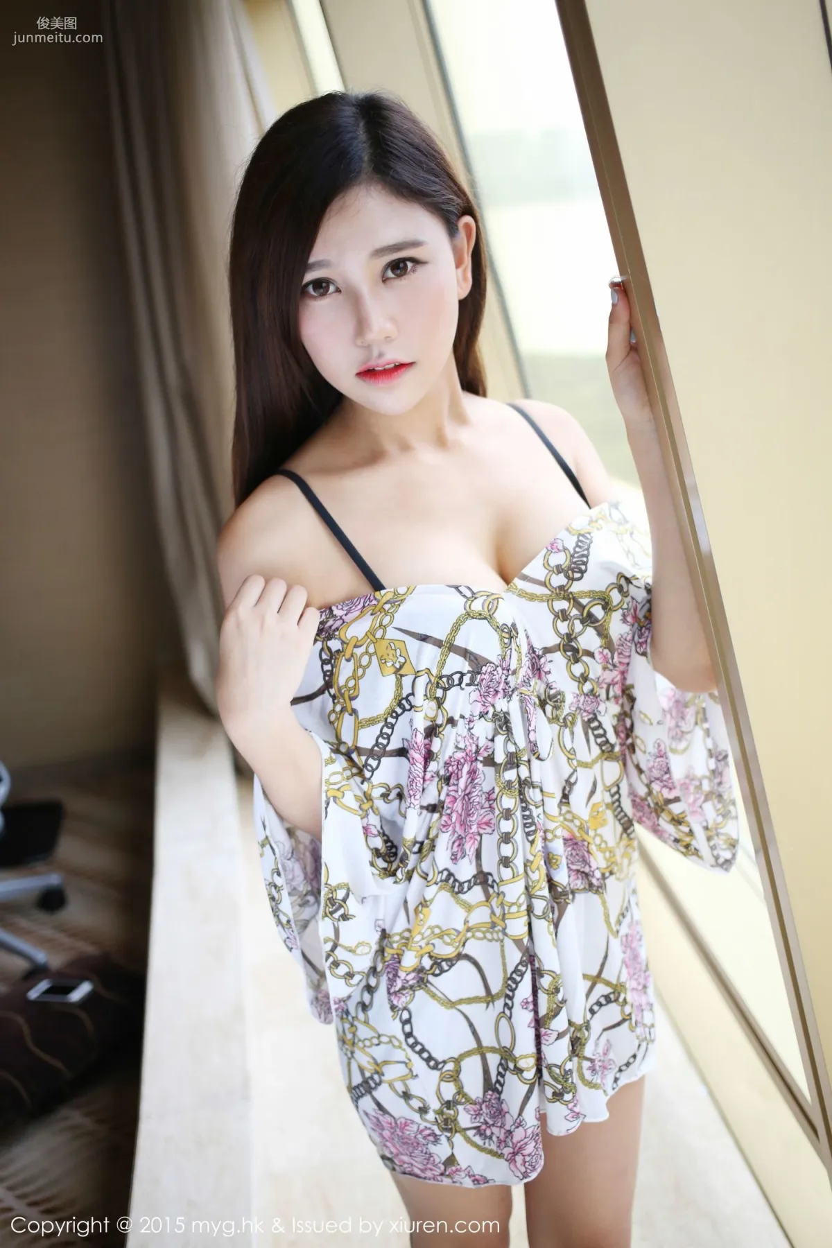 Milk Chuchu 2 Sets of Ultra Short Skirts and Lingerie Temptation [MyGirl] Vol.139 Photo Set photo 18