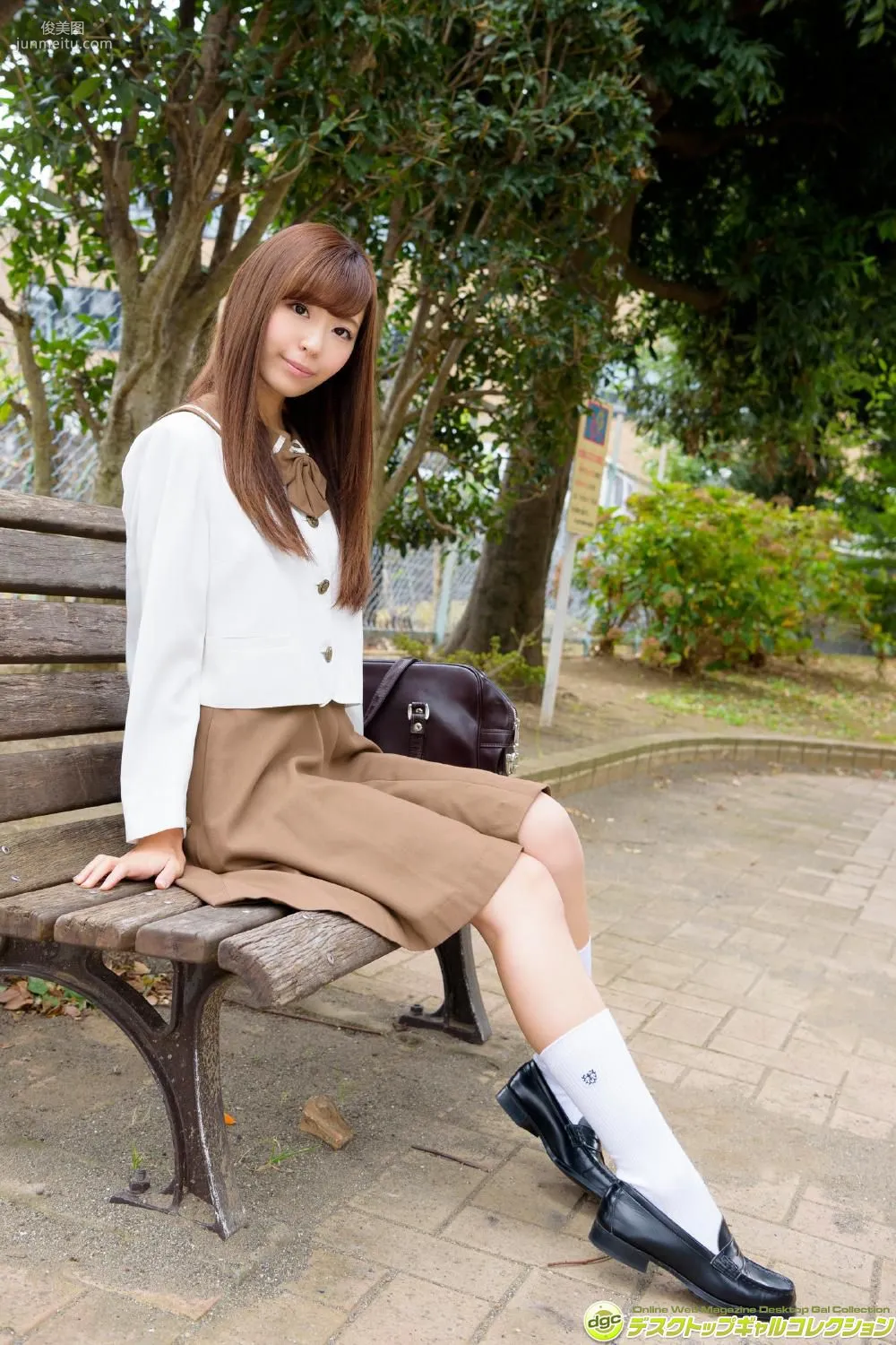 Yui Kohinata: DGC photo 4