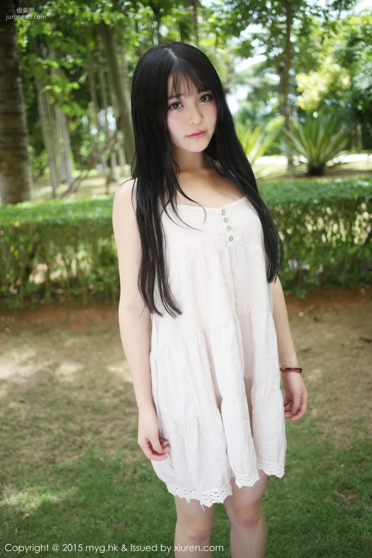 Yi Xiaoqi MoMo Sanya Travel Shoot Indoor + Outdoor Series~ [MyGirl] Vol.174 Photo Set photo 17