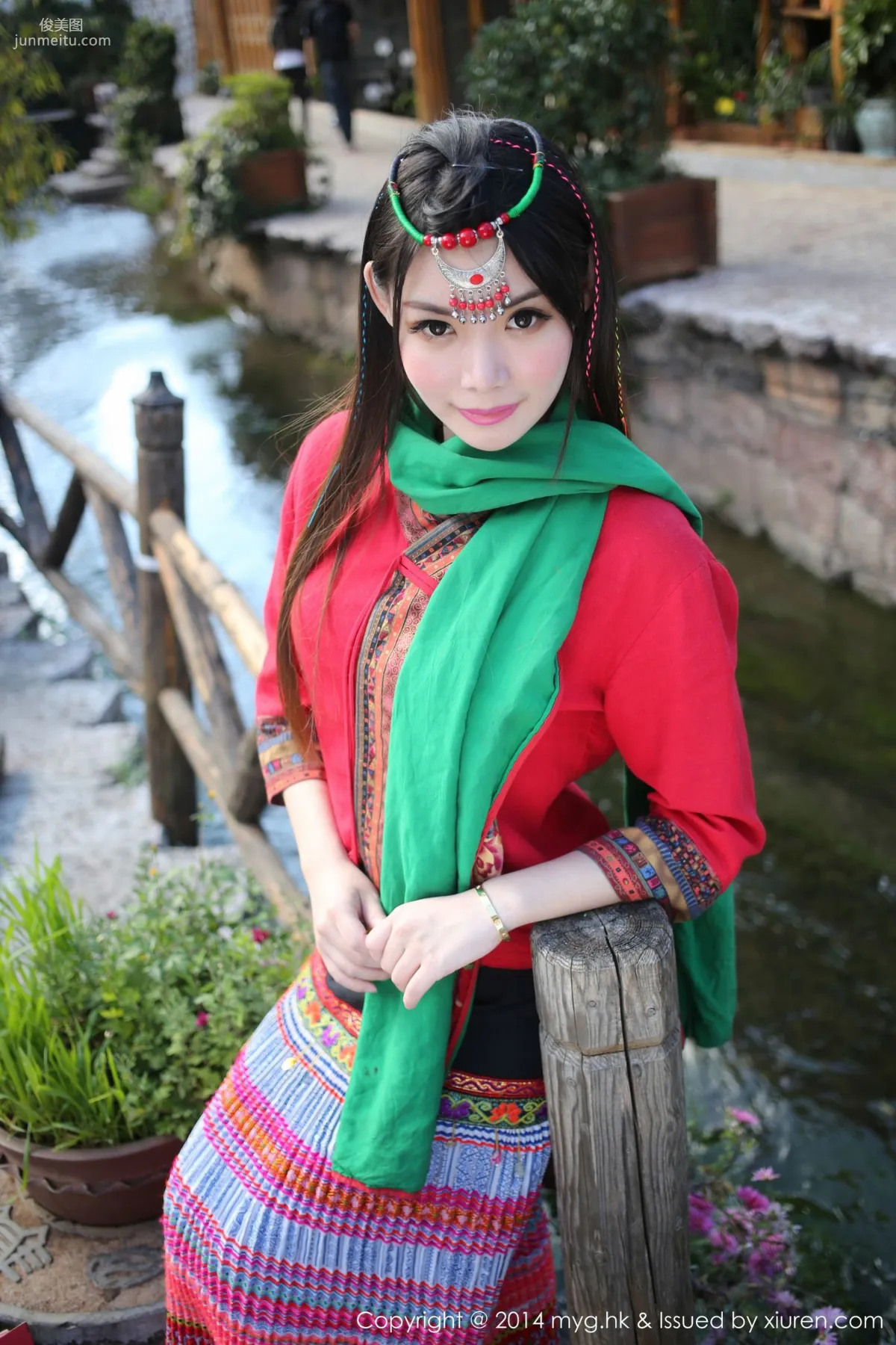 MARA Jiang, Ethnic Style + Policewoman COS + Private Shoot [MyGirl] Vol.071 Photo Set photo 1