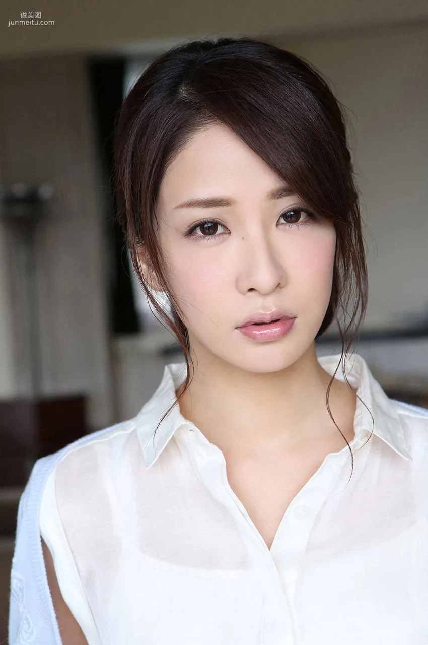 Mai Kamuro, Under the Mask of a Pure Wife, [WPB-net] No.178 Photo Set photo 110