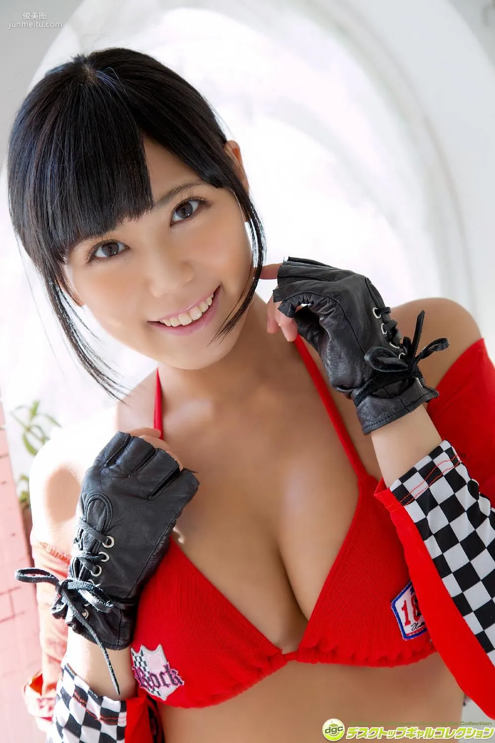 Saemi Shinohara: DGC photo 7