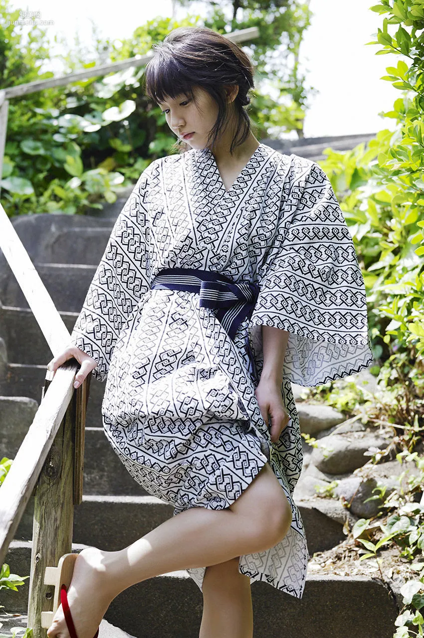 Riho Yoshioka Distant Memories [WPB-net] No.183 Photo Set photo 79