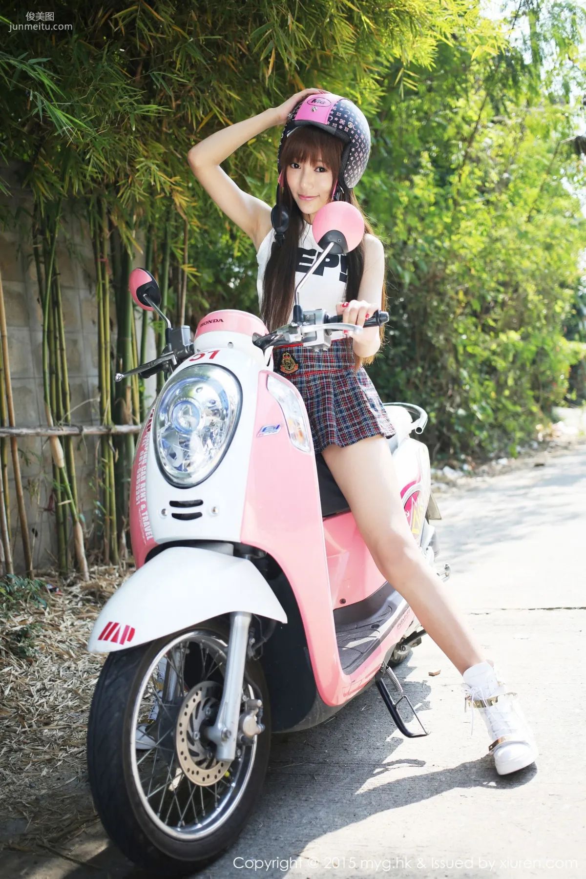 Yanni Wang 'Street Snap Ultimate School Uniform Girl' [MyGirl] Vol.103 Photo Set photo 51