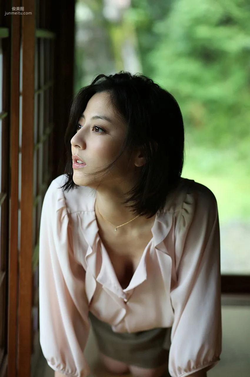Yumi Sugimoto Adult Weekend [WPB-net] No.187-188 Photo Set photo 17