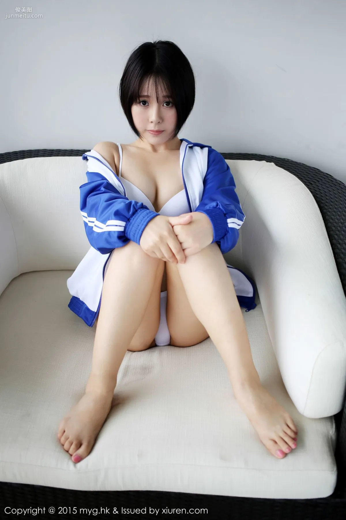 Evelyn Ai Li "Shirt + School Uniform Seduction" [MyGirl] Vol.153 Photo Set photo 29