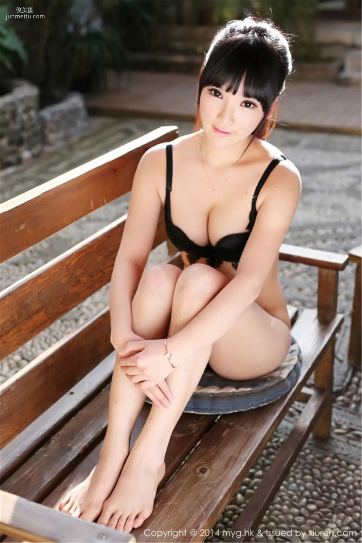 Nier Bluelabel, Outdoor Shoot 2 Sets Fresh Lingerie [MyGirl] Vol.070 Photo Set photo 29
