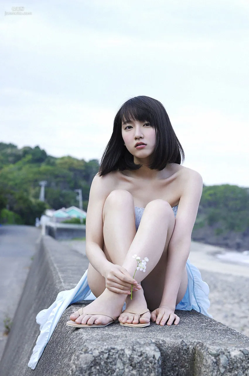 Riho Yoshioka Distant Memories [WPB-net] No.183 Photo Set photo 12