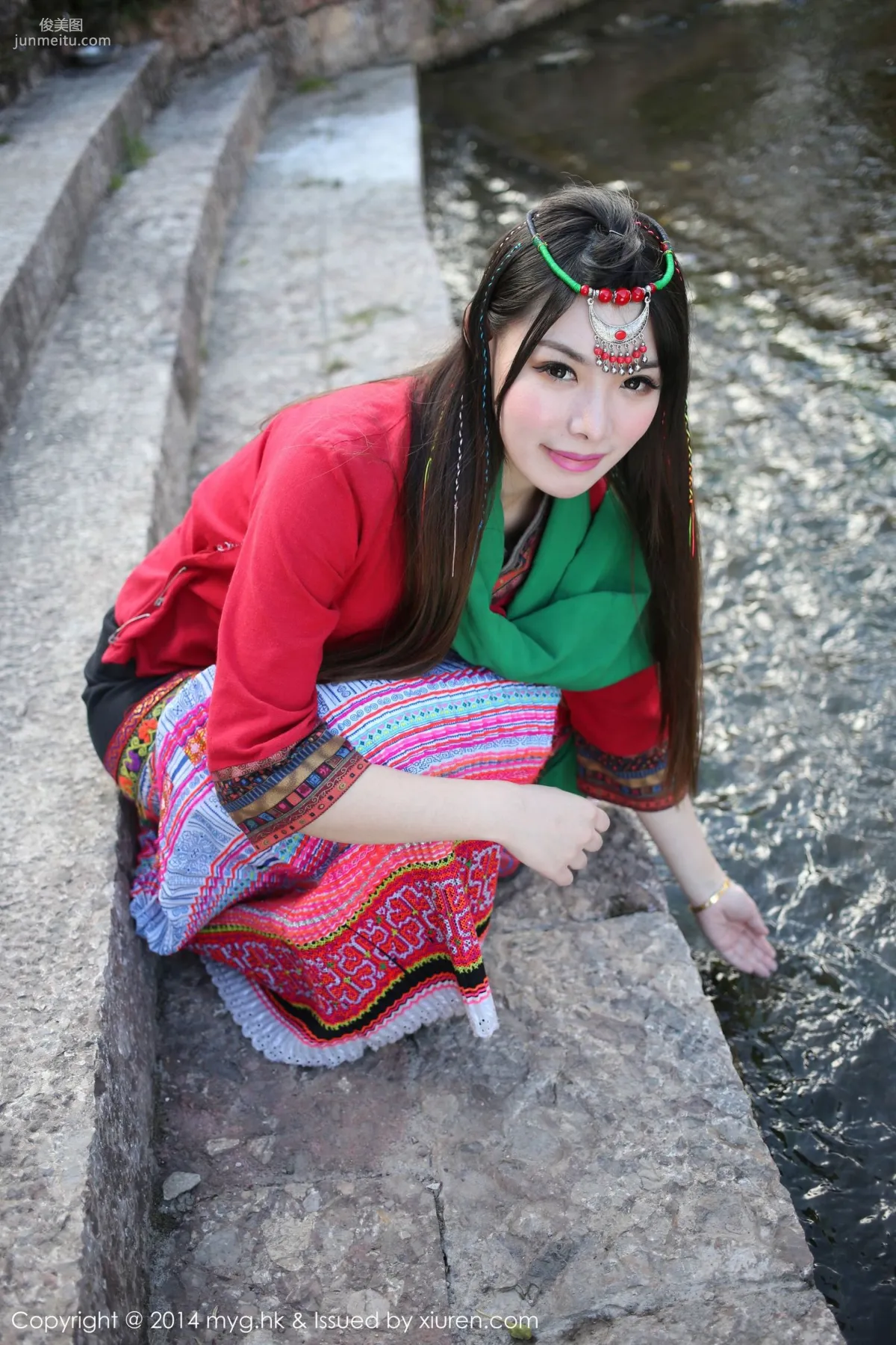 MARA Jiang, Ethnic Style + Policewoman COS + Private Shoot [MyGirl] Vol.071 Photo Set photo 7