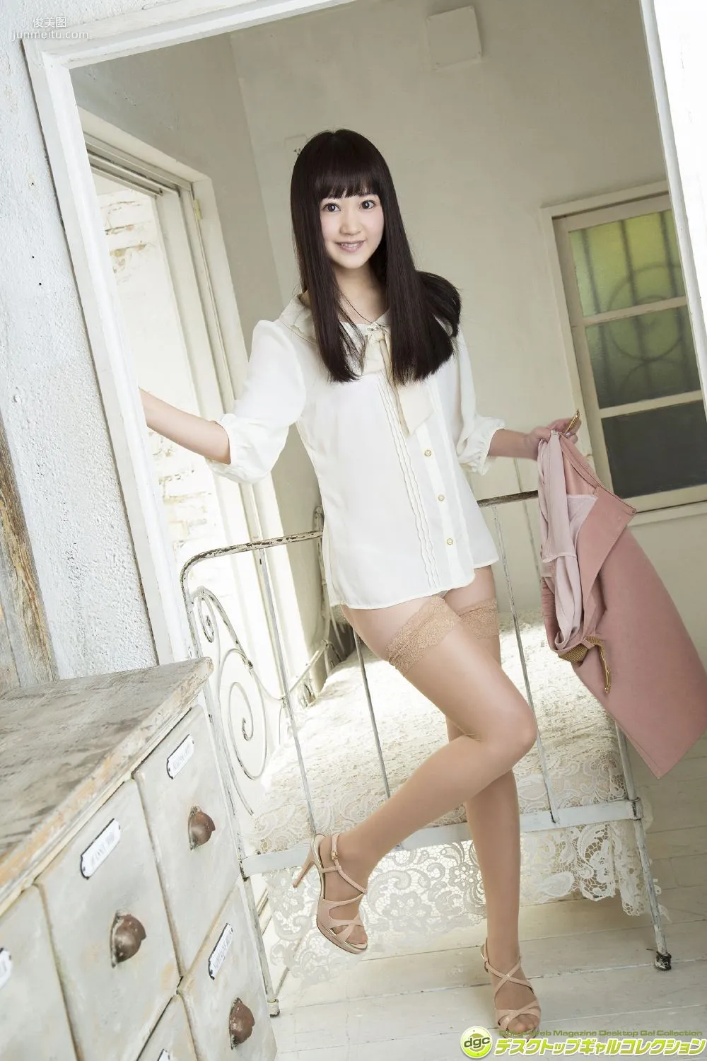 浜田翔子《クリクリ瞳が愛らしいレジェンド☆グラドル》 [DGC] 写真集5