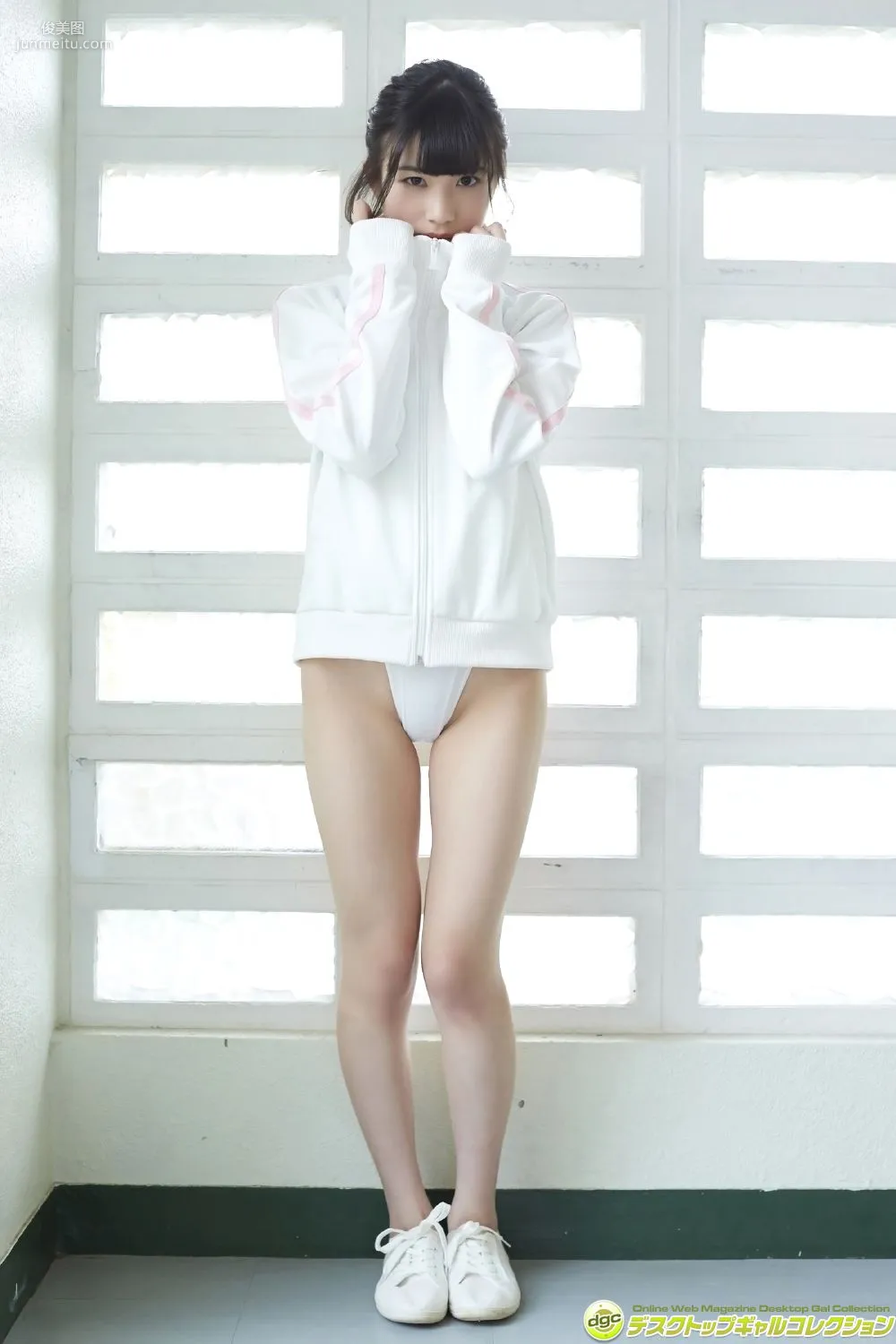 Riina Murakami: DGC photo 81