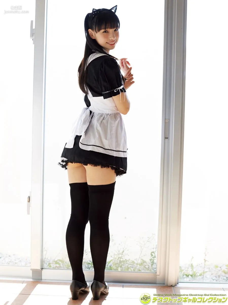 Seina Tsurumaki "Very Popular for Her Refreshing Smile and Slender Body!!" [DGC] Photo Set photo 55