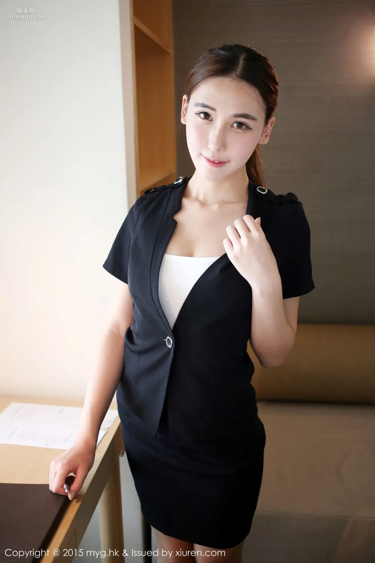 Xionga BOBO, Teacher Uniform Temptation [MyGirl] Vol.161 Photo Set photo 3