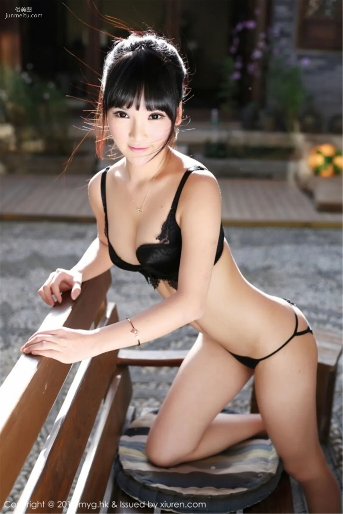 Nier Bluelabel, Outdoor Shoot 2 Sets Fresh Lingerie [MyGirl] Vol.070 Photo Set photo 25