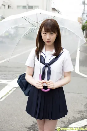 森山結衣《バレエの特技を活かした柔軟性が自慢19歳》 [DGC] 寫真集