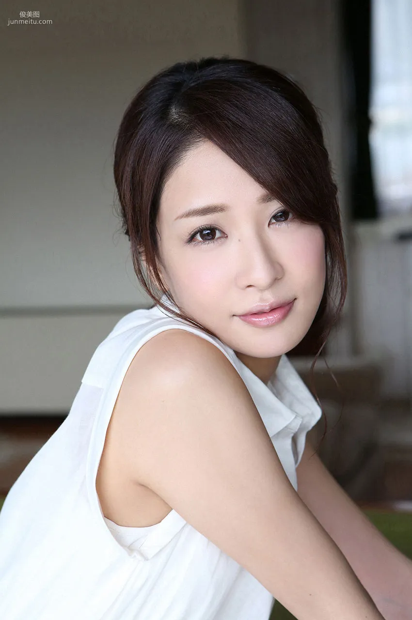 Mai Kamuro, Under the Mask of a Pure Wife, [WPB-net] No.178 Photo Set photo 109
