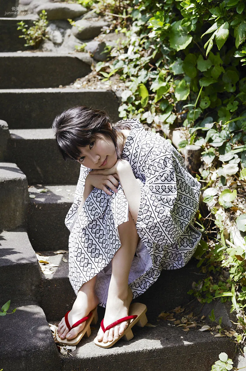 Riho Yoshioka Distant Memories [WPB-net] No.183 Photo Set photo 82