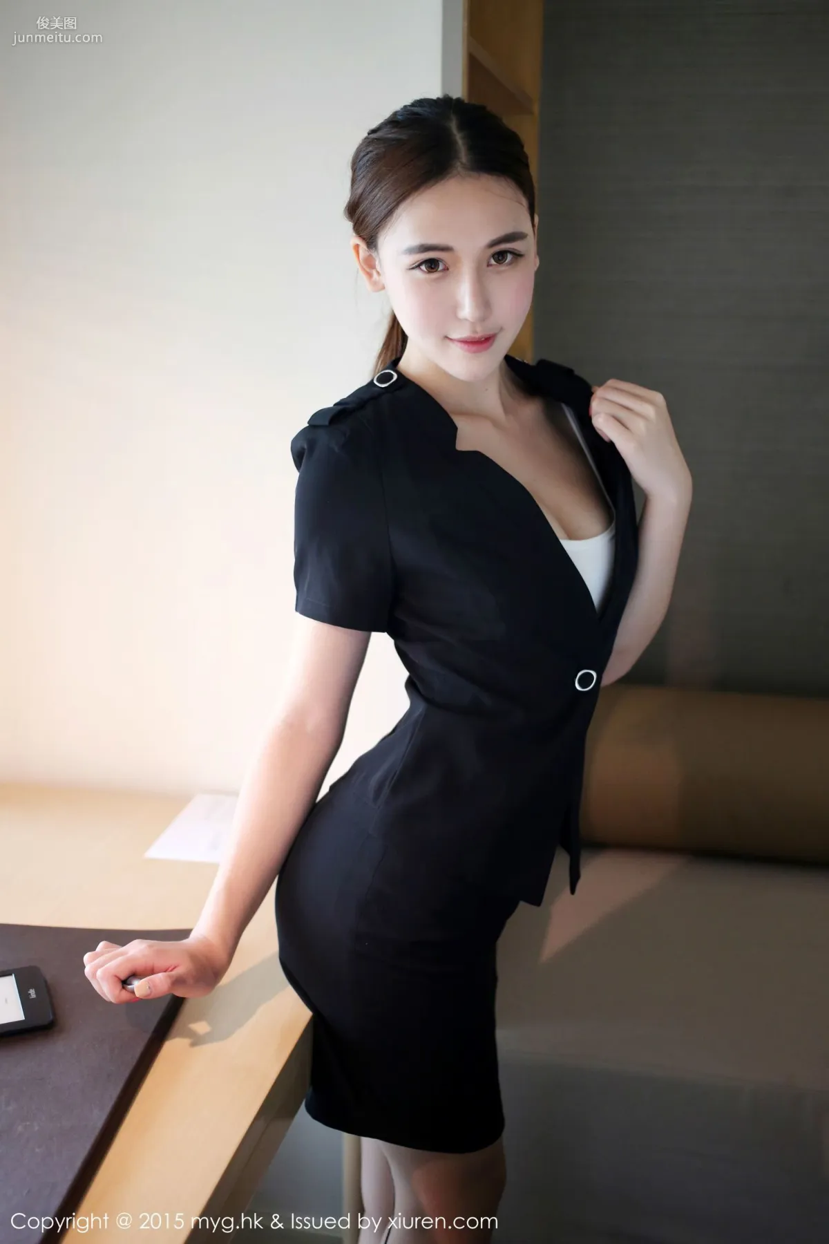 Xionga BOBO, Teacher Uniform Temptation [MyGirl] Vol.161 Photo Set photo 16