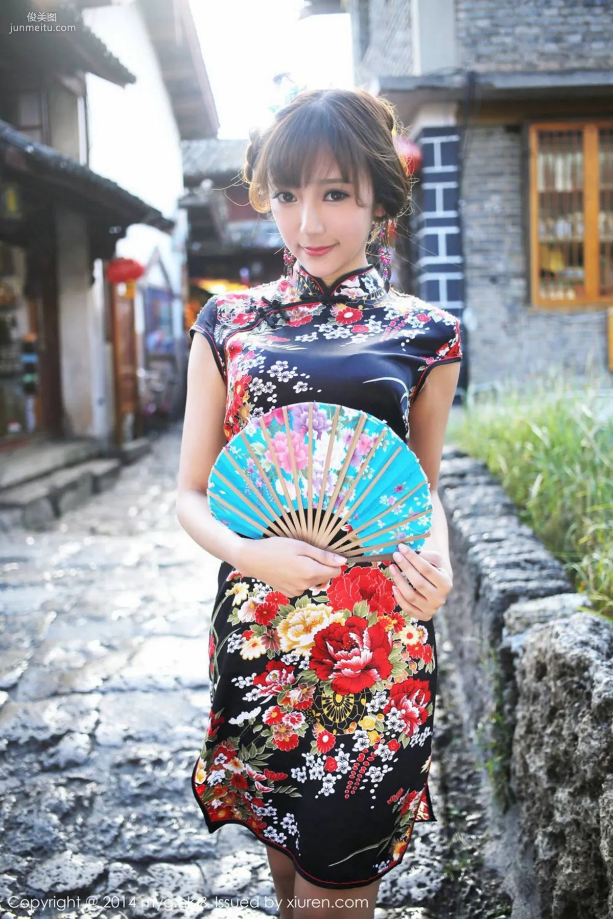 Yanni Wang, All Kinds of Charm, Qipao Main Series [MyGirl] Vol.080 Photo Set photo 18