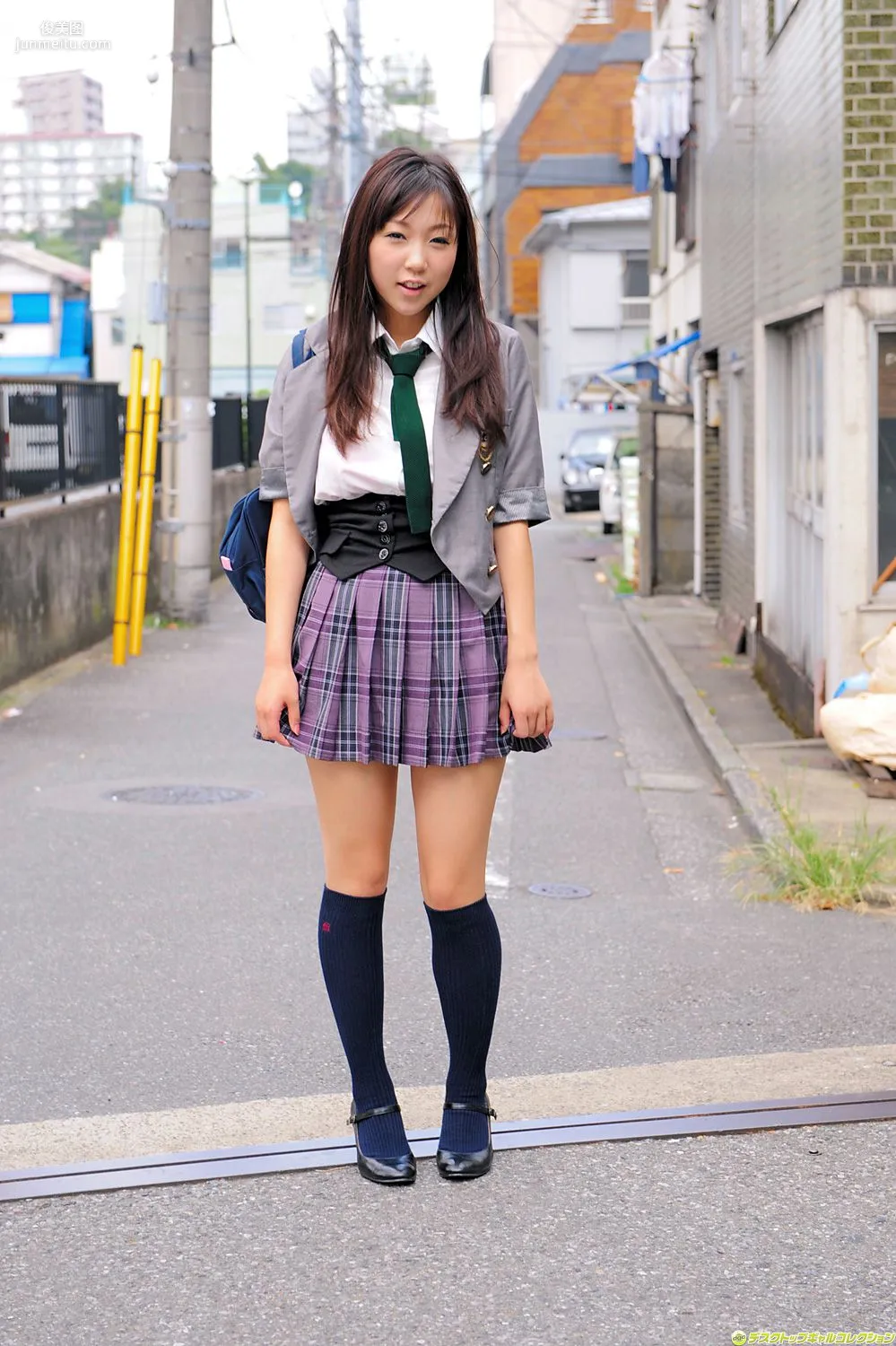 Asai Ami: DGC No. 884 photo 16