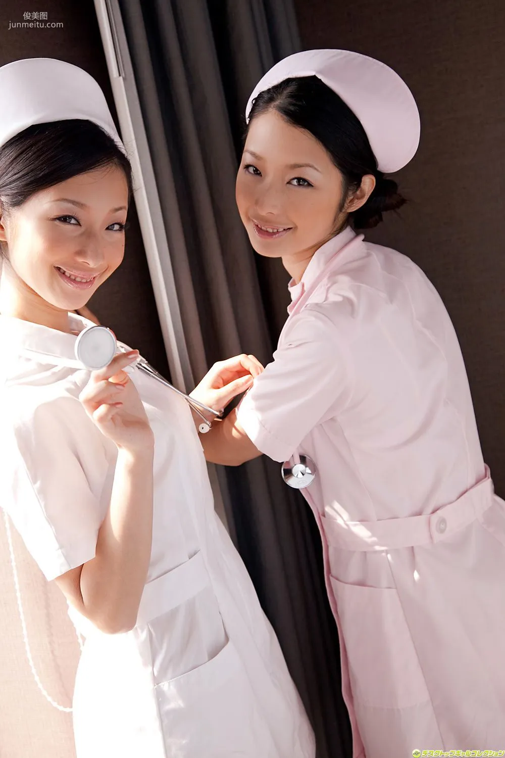 [DGC] NO.888 Japanese Twin Sisters MariEri Gravure Idols Photo Set photo 13
