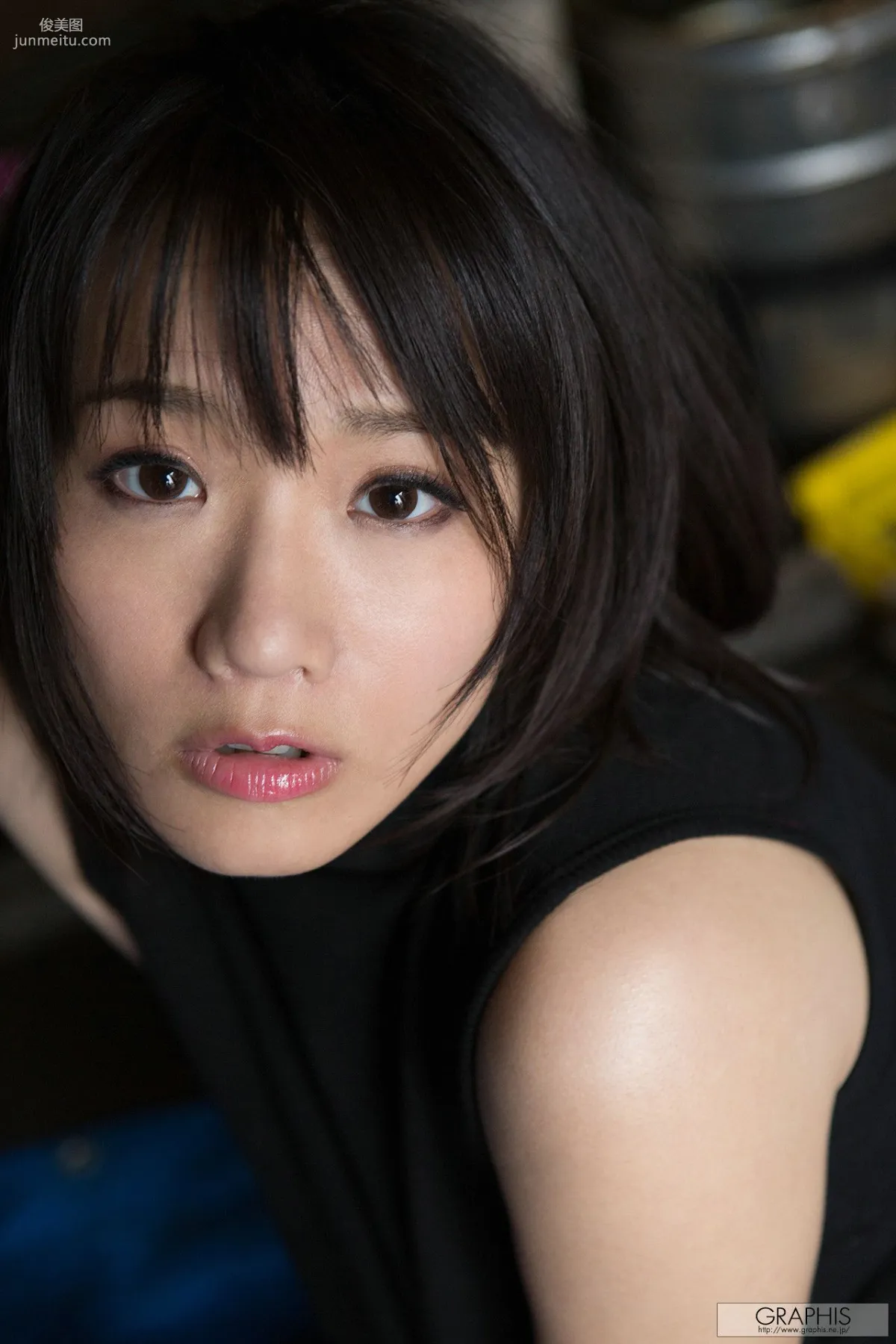 澁谷果歩《The Scoooop!!》 [Graphis] Gals 寫真集 48