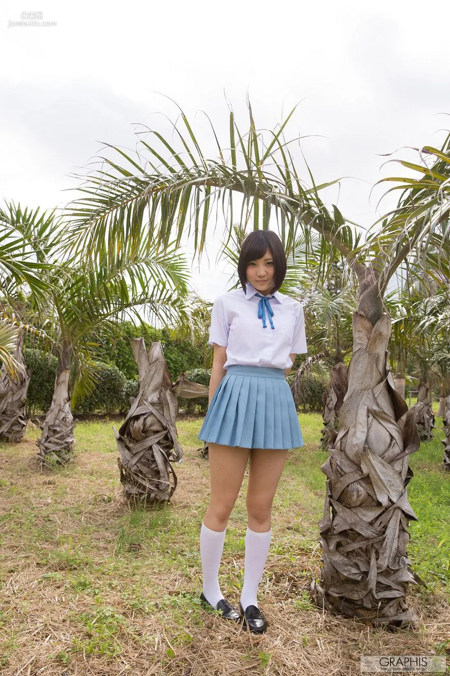 Umi Hirose, [Graphis] First Gravure, First Nude Girl Photo Set photo 18