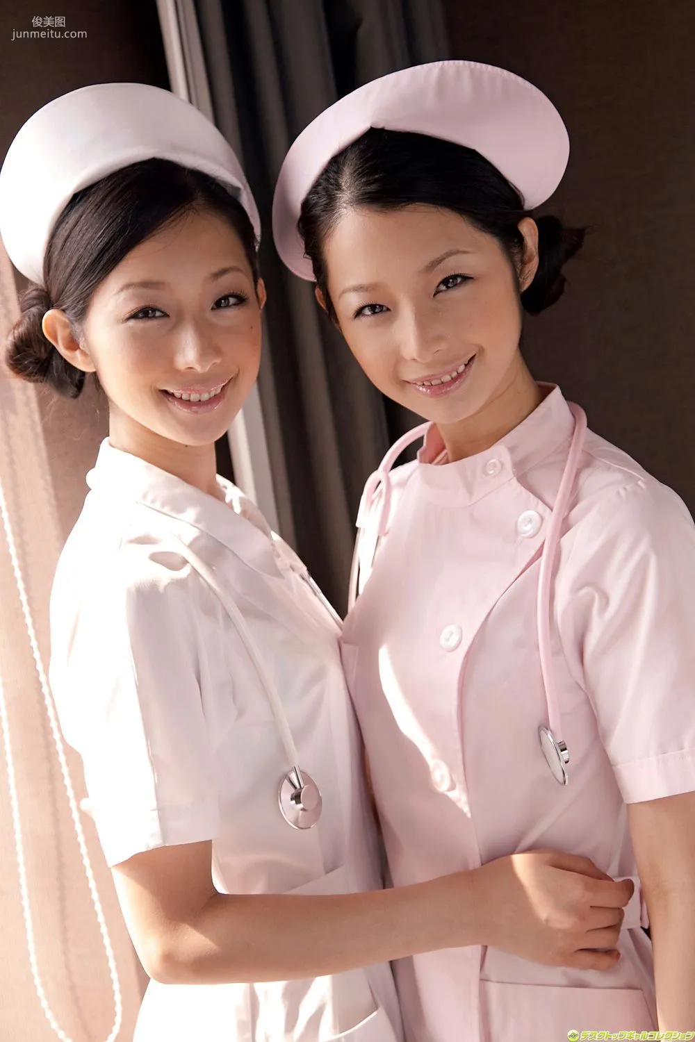 [DGC] NO.888 Japanese Twin Sisters MariEri Gravure Idols Photo Set photo 2