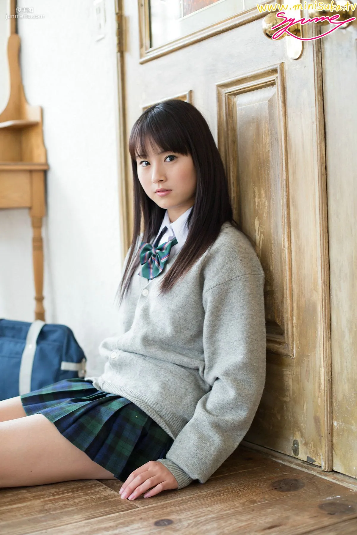 新莊夢 Yume Shinjo 現役女子高生 [Minisuka.tv] 寫真集 32