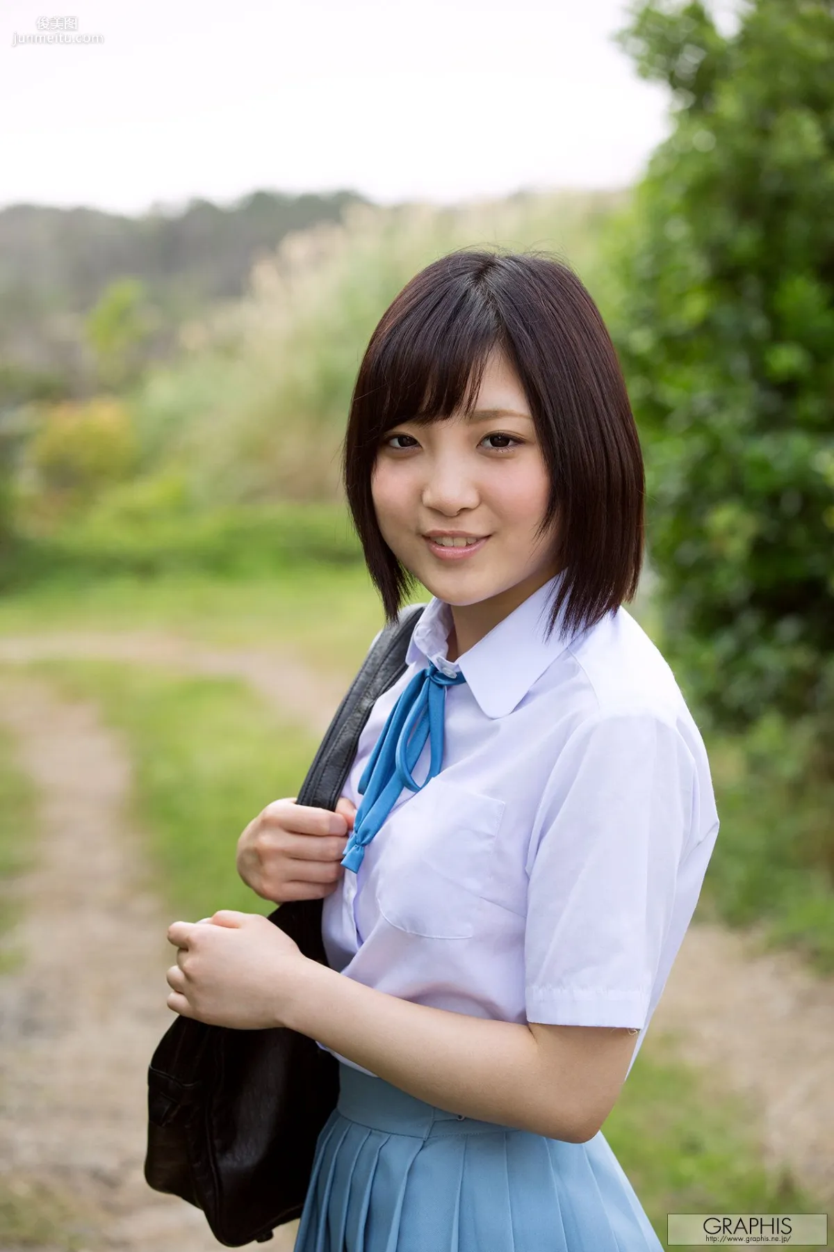 Umi Hirose, [Graphis] First Gravure, First Nude Girl Photo Set photo 15