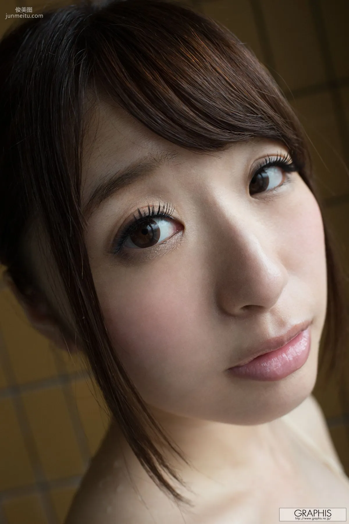 初美沙希《Caucus Race》 [Graphis] Gals 写真集35