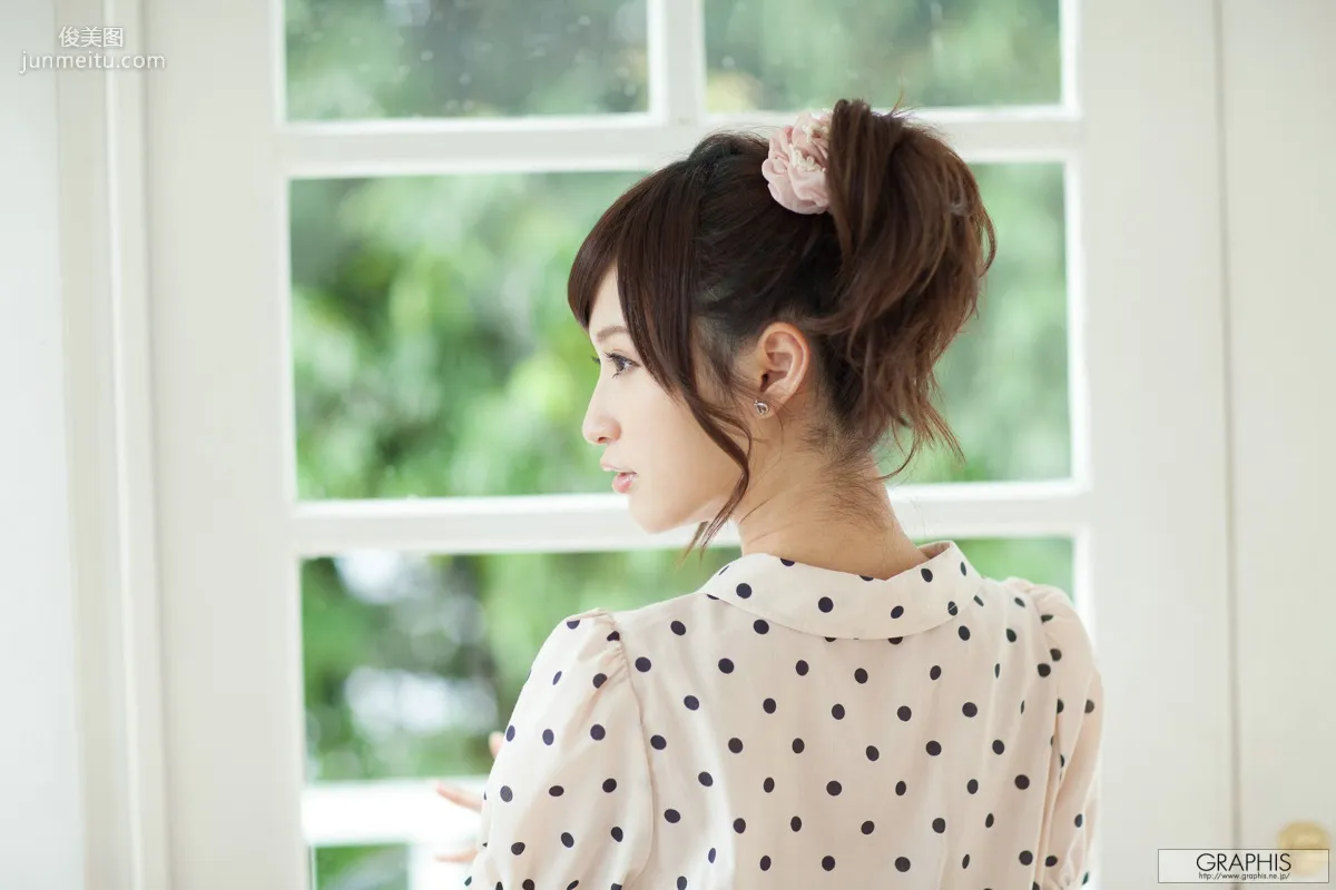 Moe Amatsuka: Graphis Fluff Gals photo 3