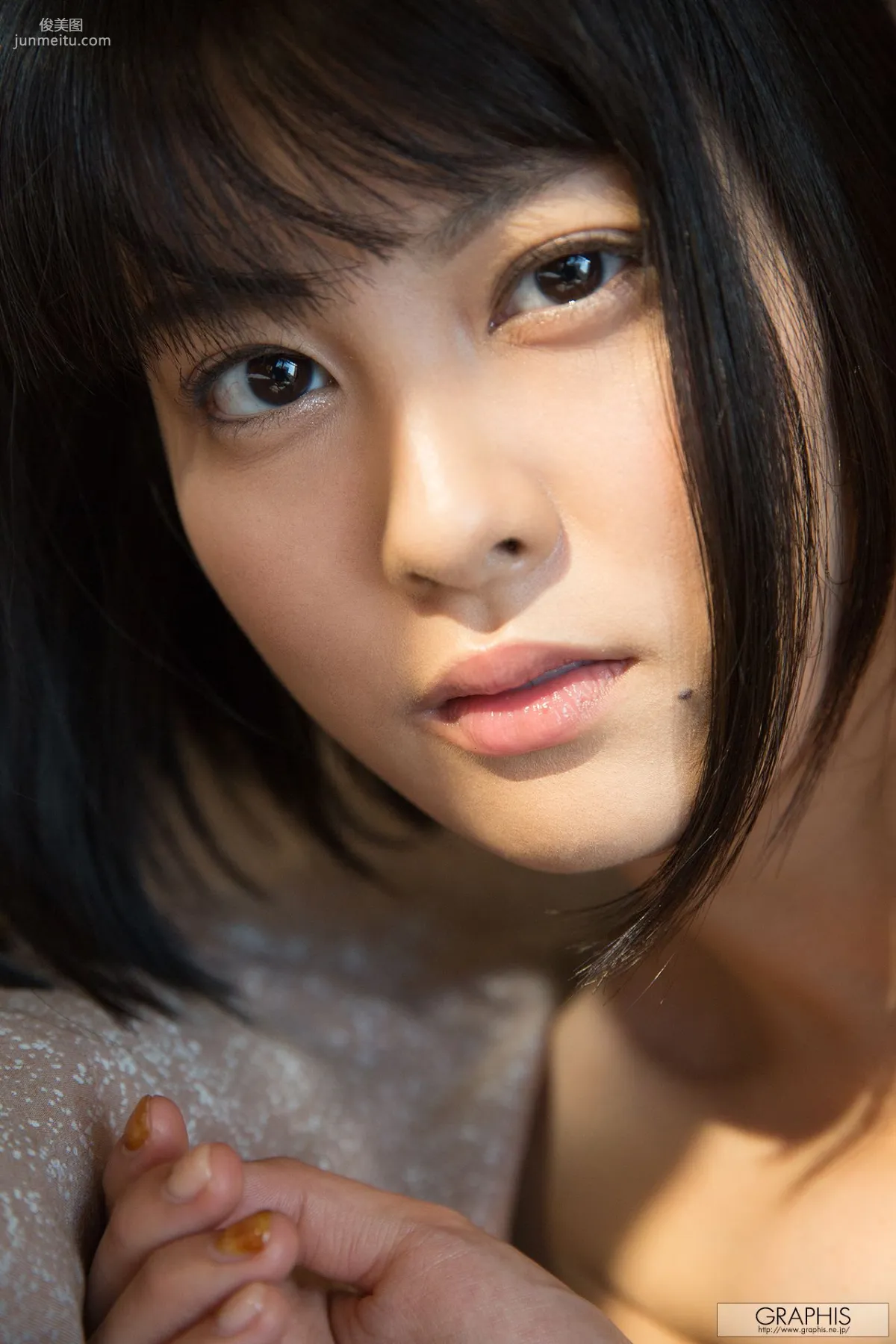 松岡ちな『Gifted』 [Graphis] Gals 寫真集 17