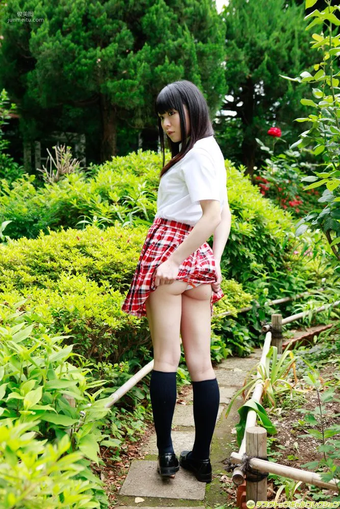 Sayaka Otonashi "An Immature Body of a Loli-Faced Beauty Who Looks Good in Uniform" Photo Set [DGC] NO.1046 photo 36