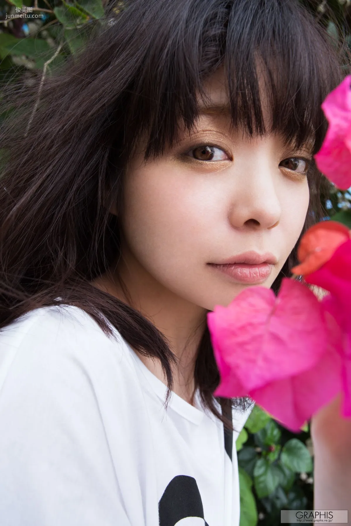 凰かなめ『lovely doll』 [Graphis] Gals 写真集20