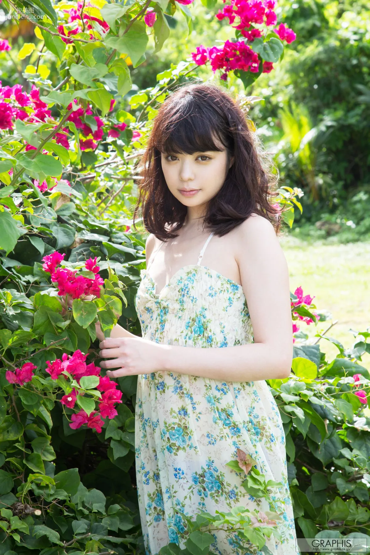 凰かなめ『lovely doll』 [Graphis] Gals 写真集6
