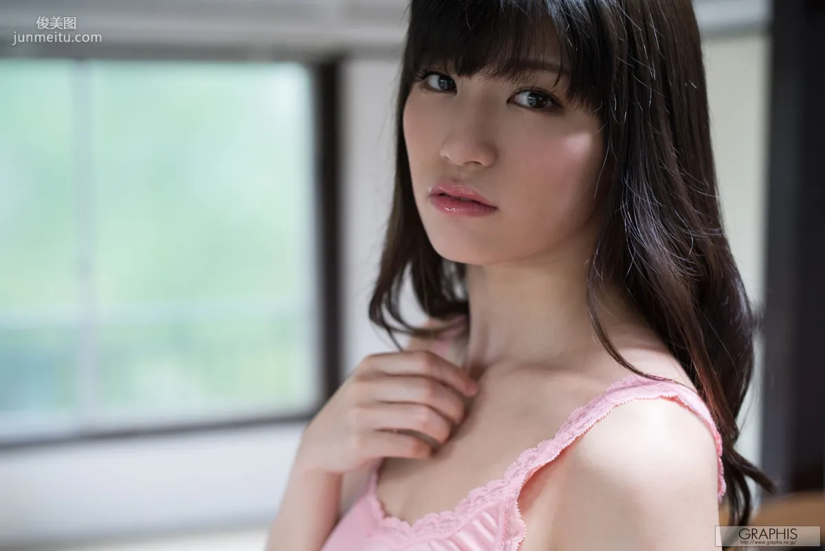 高橋しょう子《Noble bomb》 [Graphis] Gals 寫真集 23