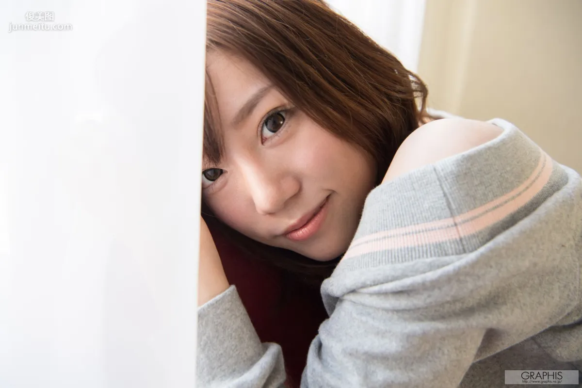 Tsubasa: Graphis First Gravure photo 22