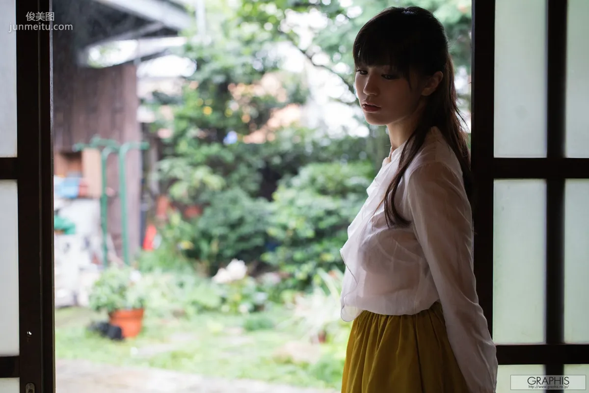 高橋しょう子《Noble bomb》 [Graphis] Gals 寫真集 5