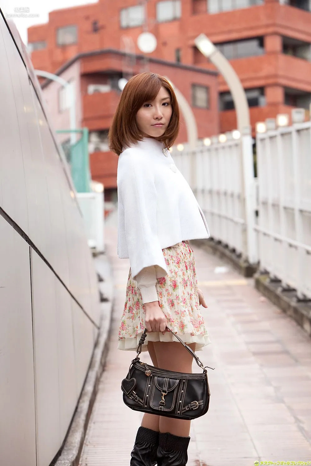 Yui Akane: DGC No. 1026 photo 24