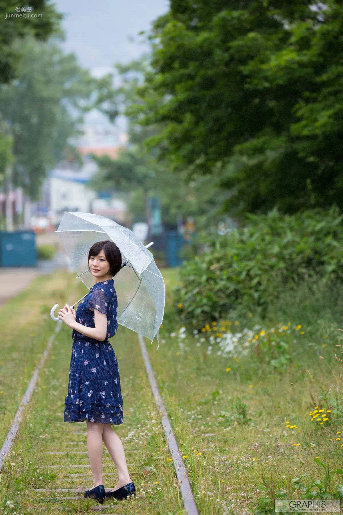 鈴村 あいり《Summer Special 2015 》 [Graphis] 寫真集 3