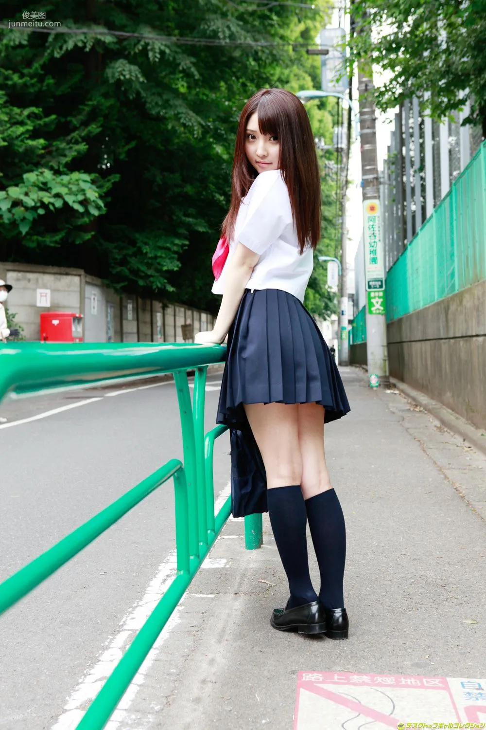 Yoshiko Suenaga, Uniform After School Too? Or Shall We Change into Swimsuits? Photo Set [DGC] NO.1052 photo 11